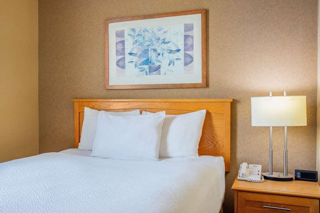 Days Inn & Suites By Wyndham West Edmonton Værelse billede